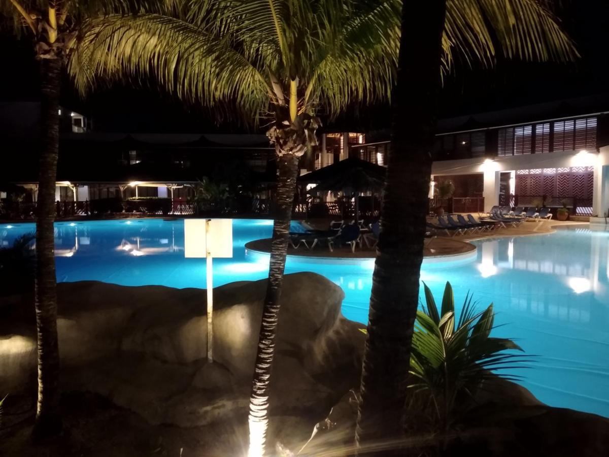 Studio Avec Grande Piscine, Plage Cannelle Caraibes 圣弗朗索瓦 外观 照片